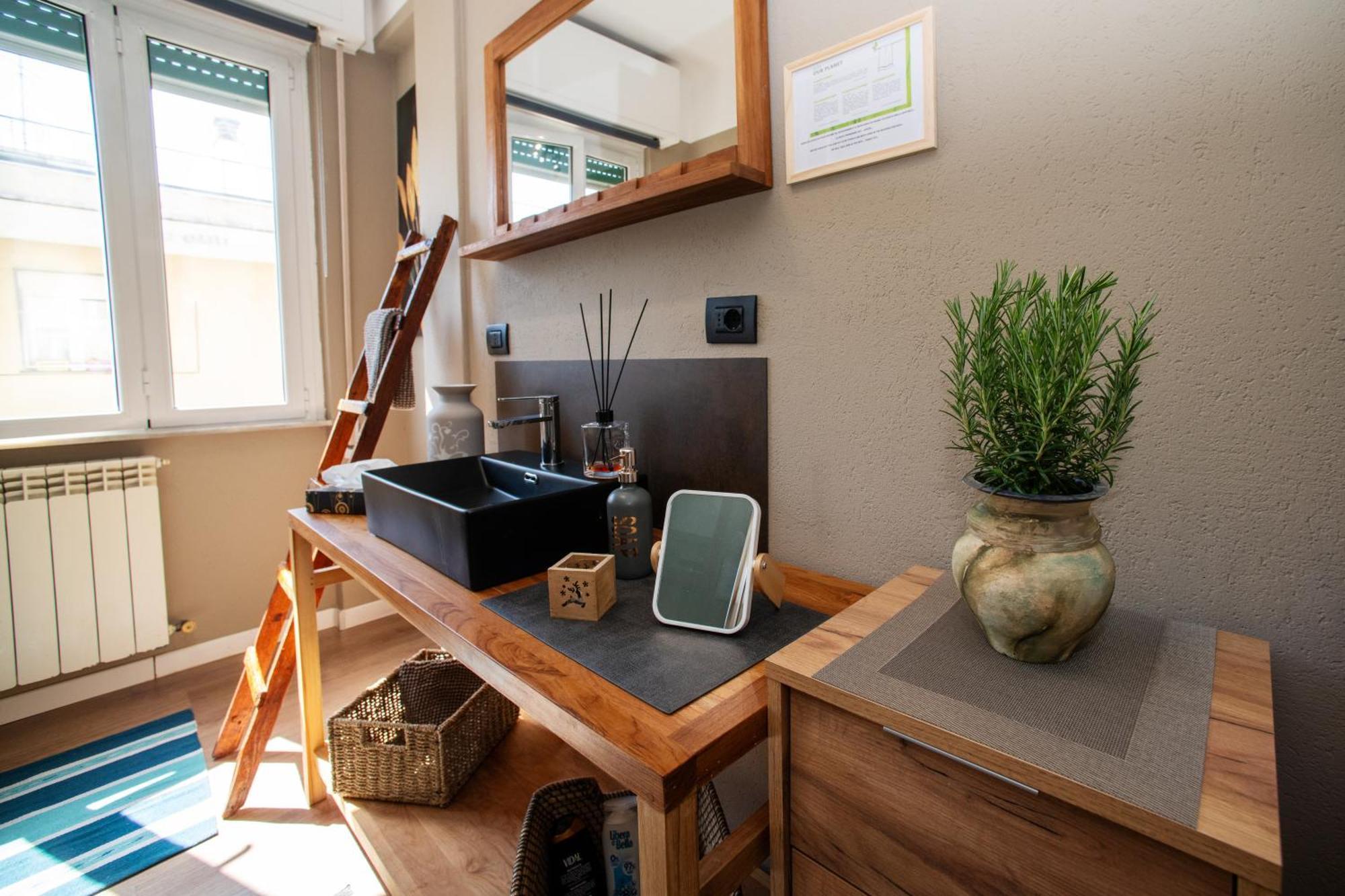 Savona Sea House Apartment Bagian luar foto